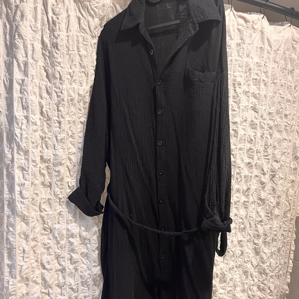 Redsky long gauze house dress in black